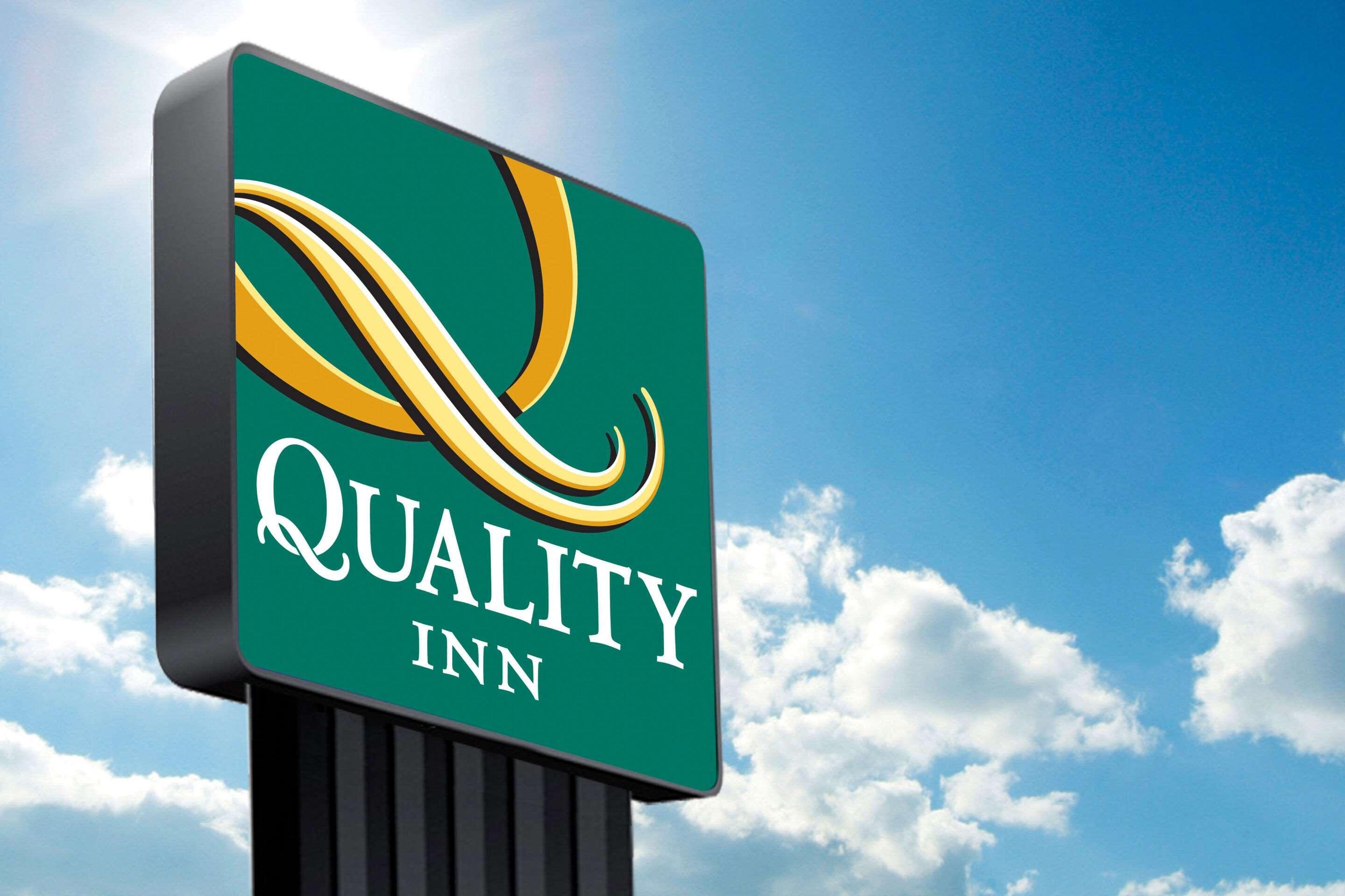 Quality Inn Wayne - Fairfield Area Zewnętrze zdjęcie